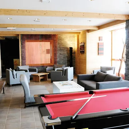 Alpine Duplex Family Retreat Bourg-Saint-Maurice